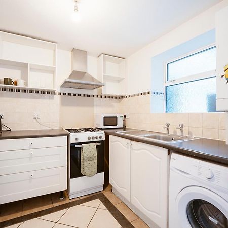 Forest Gate Double Rooms Londen Buitenkant foto