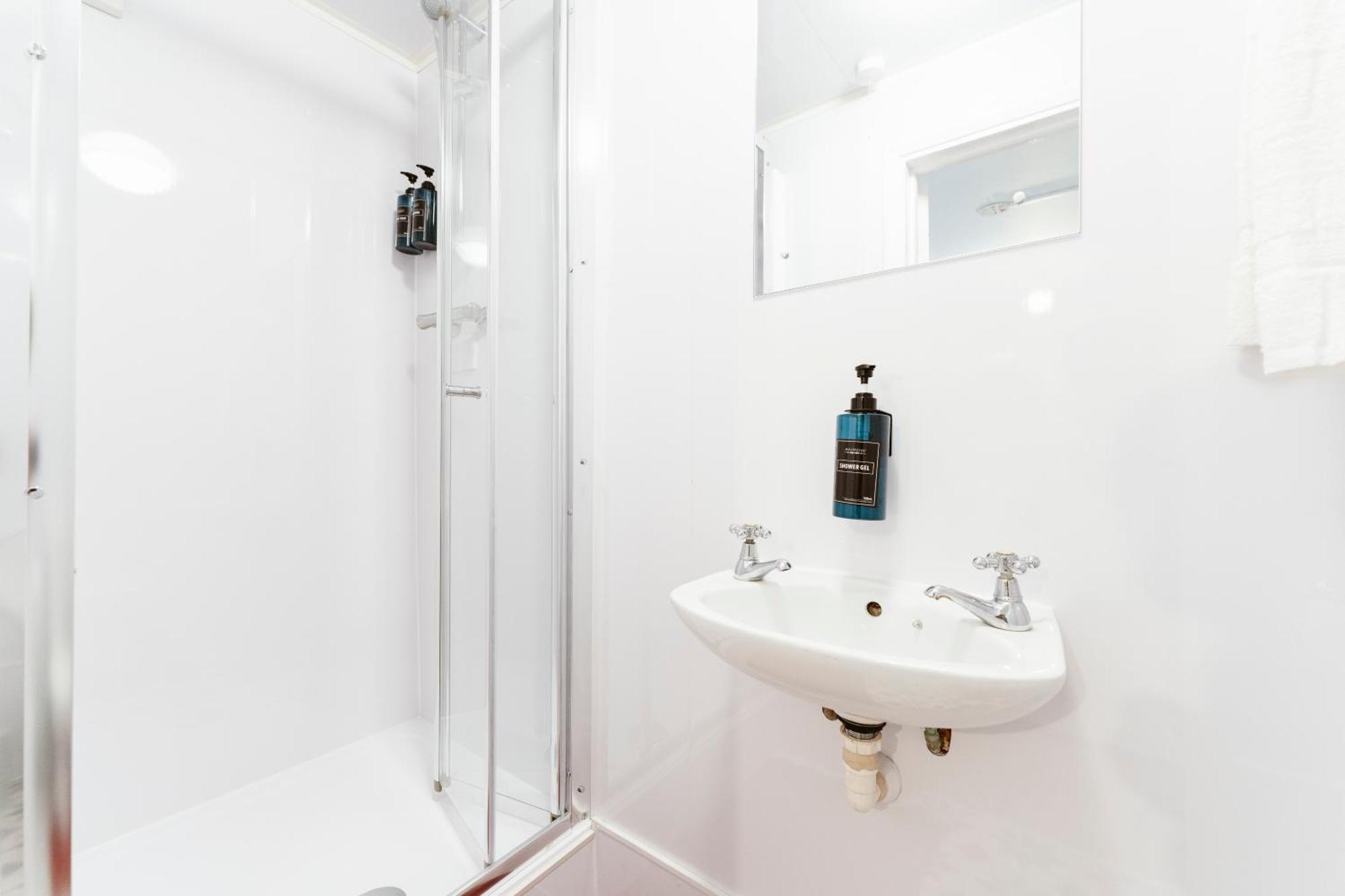 Forest Gate Double Rooms Londen Buitenkant foto